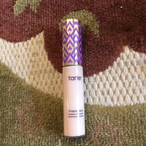 Tarte shape tape in light neutral